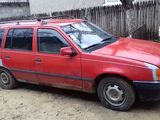 Opel Kadett foto 3