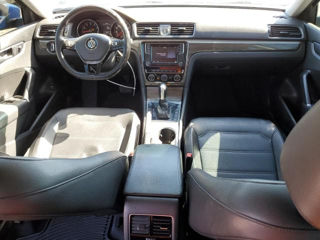 Volkswagen Passat foto 8