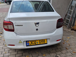 Dacia Logan foto 2