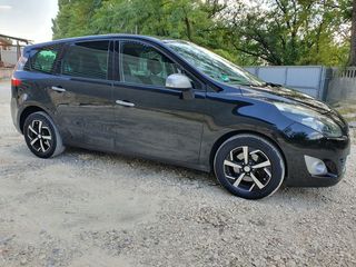 Renault Grand Scenic foto 4