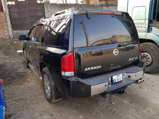 Nissan Armada foto 5