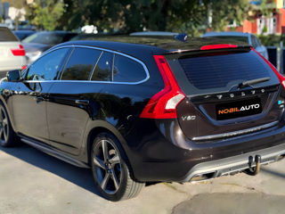 Volvo V60 foto 4