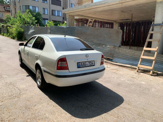 Skoda Octavia foto 3