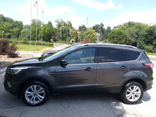 Ford Kuga foto 8