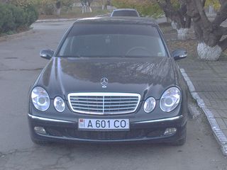 Mercedes E Class foto 3