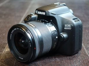 Canon EOS 4000D