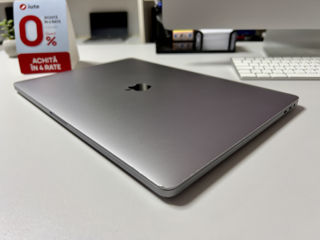 MacBook Pro 16, 2019/ i9 9gen/ 16gb Ram/ 1Tb SSD/ Radeon Pro 5300M 4Gb/ 338 cicluri (Rate 0%) foto 8