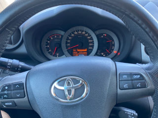 Toyota Rav 4 foto 5