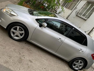 Toyota Auris foto 2