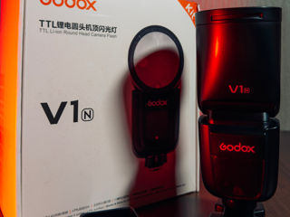 Godox v1 for Nikon