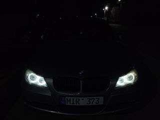 BMW 3 Series foto 10