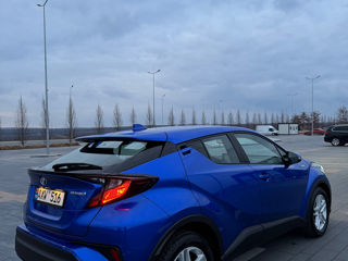 Toyota C-HR foto 7