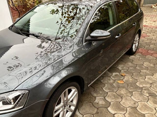 Volkswagen Passat foto 3