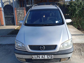 Opel Zafira foto 6