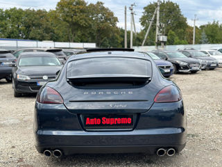 Porsche Panamera foto 7