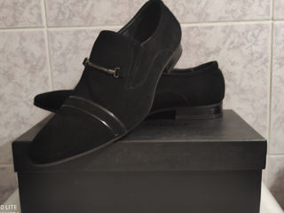Продам туфли мужские новые черного цвета из натуральной замши  , Турция ,.Цена 1100 лей. foto 2