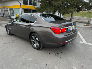 BMW 7 Series foto 7