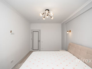 Apartament cu 2 camere, 67 m², Buiucani, Chișinău foto 2