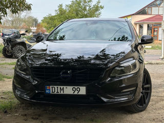 Volvo V60 foto 10