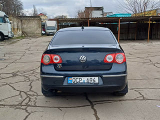 Volkswagen Passat foto 2