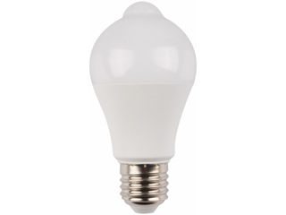 Lampa LED cu senzor de miscare Avide ASG27NW-8.8W-PIR pentru prize E27 si forme A60, culoare alb neu