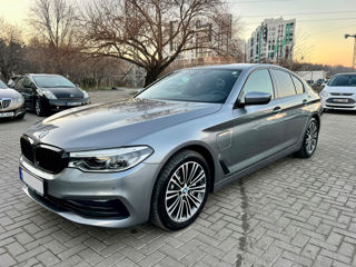 BMW 5 Series foto 5