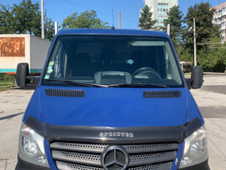 Mercedes Sprinter 319 foto 2