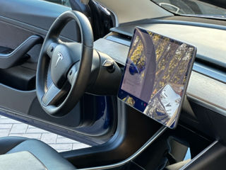 Tesla Model 3 foto 8