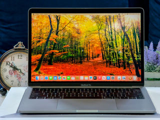 MacBook Pro 13 Retina 2019 (Core i5 8279u/8Gb Ram/128Gb SSD/Iris Graphics/144 Cycles/13.3" Retina) foto 2