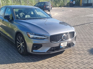 Volvo S60 foto 2