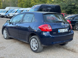 Toyota Auris foto 4