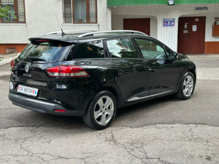 Renault Clio foto 2