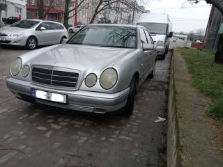 Mercedes E-Class