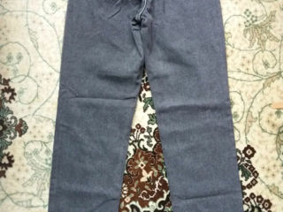 Nou! Blugi drepti, talie inalta, 100% cotton, marimea 28, 550 lei, sec. Ciocana foto 2