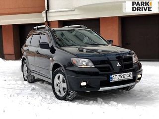 Запчасти на mitsubishi outlander 2004 года