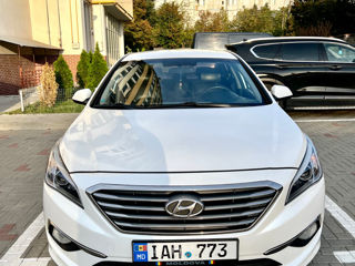 Hyundai Sonata foto 5