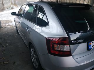 Skoda Rapid foto 1