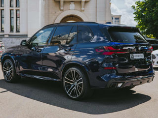 BMW X5 xDrive30d albastru tanzanite foto 3