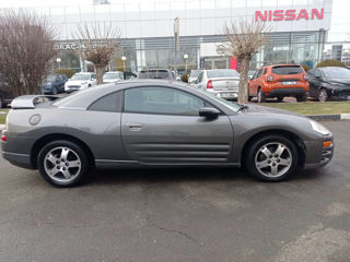 Mitsubishi Eclipse foto 2