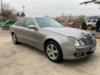 Mercedes E-Class foto 5