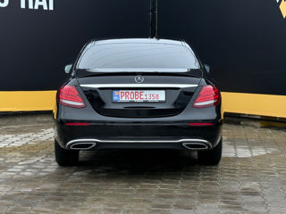 Mercedes E-Class foto 12