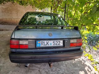 Volkswagen Passat foto 3