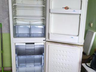Двухкамерный холодильник Beko фото 1