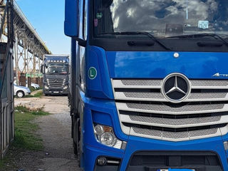 Mercedes Actros 18.45