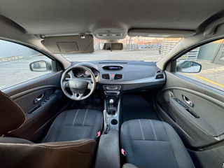 Renault Fluence foto 9