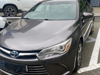 Toyota Camry фото 1