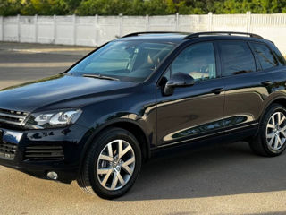 Volkswagen Touareg foto 2