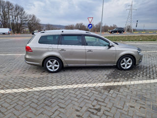 Volkswagen Passat foto 1