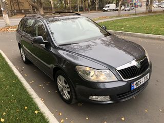 Skoda Octavia foto 2