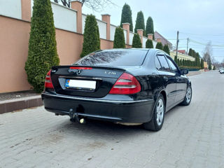 Mercedes E-Class foto 5